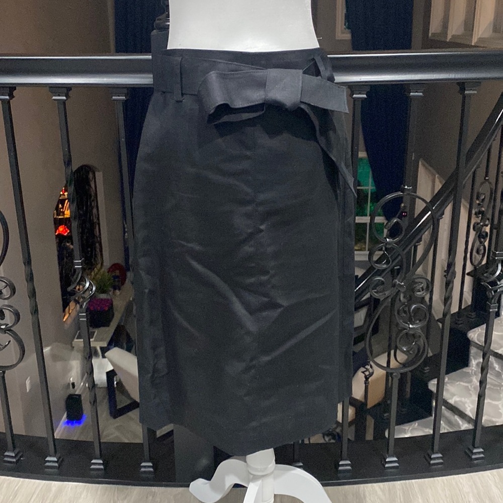 Black linen skirt